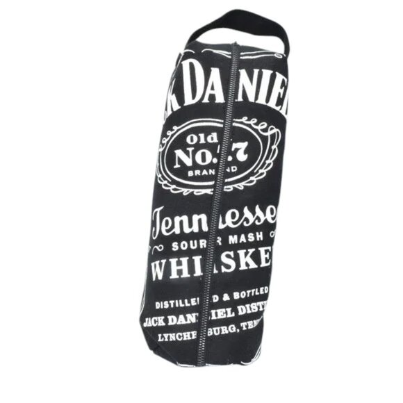 NWOT Jack Daniels Men's Dopp Kit Old No. 7 Bottle Tote - Picture 1 of 7